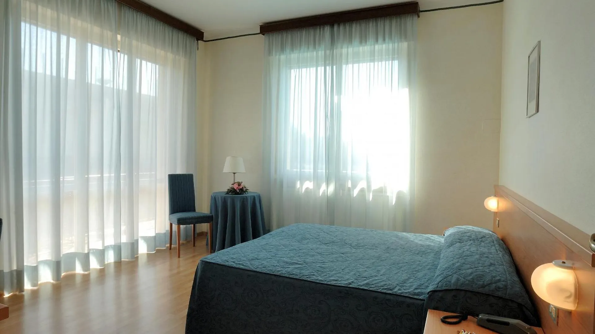 Raffy Family & Bike Hotel Diano Marina