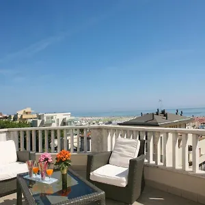 Internazionale 3* Rimini